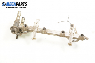 Fuel rail for Opel Vectra B 1.6 16V, 100 hp, sedan, 5 doors, 1996