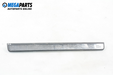 Material profilat prag for Nissan Primera (P11) 2.0 TD, 90 hp, sedan, 2000, position: dreaptă - fața