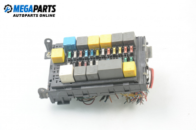 Fuse box for Lancia Dedra 1.8 i.e., 101 hp, sedan, 5 doors, 1996