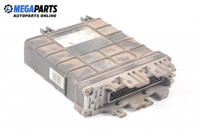 ECU for Volkswagen Passat (B4) 1.6, 101 hp, station wagon, 5 doors, 1995