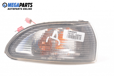 Blinker for Mitsubishi Galant VII 2.0 24V V6, 150 hp, sedan, 5 doors, 1996, position: right