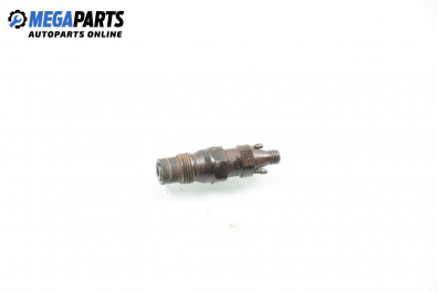 Diesel fuel injector for Mercedes-Benz 124 (W/S/C/A/V) 2.5 TD, 90 hp, station wagon, 5 doors, 1993