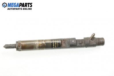 Diesel fuel injector for Renault Clio II 1.5 dCi, 65 hp, hatchback, 5 doors, 2001