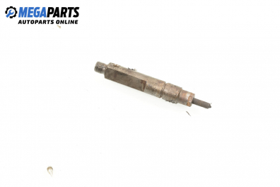 Diesel fuel injector for Renault Megane I 1.9 dTi, 98 hp, sedan, 5 doors, 1999