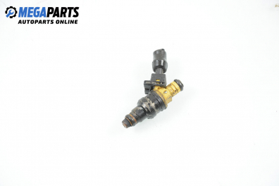 Gasoline fuel injector for Alfa Romeo 146 1.6 16V T.Spark, 120 hp, hatchback, 5 doors, 1998