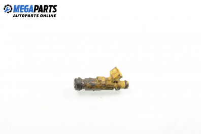 Gasoline fuel injector for Toyota Corolla (E110) 1.4, 86 hp, hatchback, 3 doors, 1997