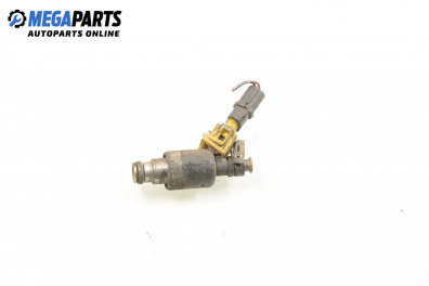 Benzineinspritzdüse for Opel Astra F 1.6 Si, 100 hp, combi, 5 türen, 1993