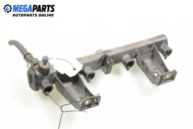 Fuel rail for Peugeot 307 1.6 16V, 109 hp, hatchback, 5 doors, 2005