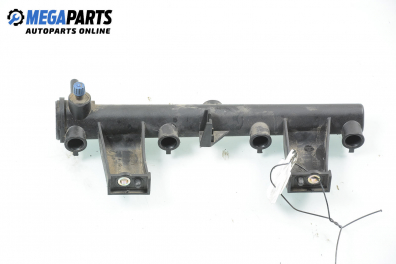 Fuel rail for Peugeot 307 1.6 16V, 109 hp, hatchback, 5 doors, 2001