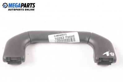 Handle for Volkswagen Passat (B4) 1.9 TDI, 90 hp, sedan, 5 doors, 1994, position: front - right