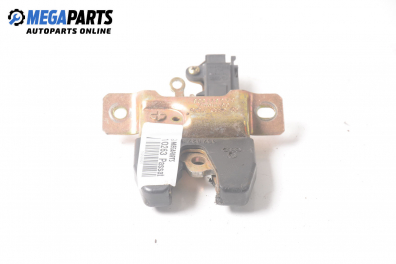 Trunk lock for Volkswagen Passat (B4) 1.9 TDI, 90 hp, sedan, 5 doors, 1994, position: rear