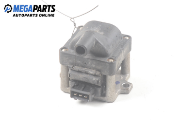 Bobină de aprindere for Volkswagen Golf III 1.6, 101 hp, hatchback, 1995