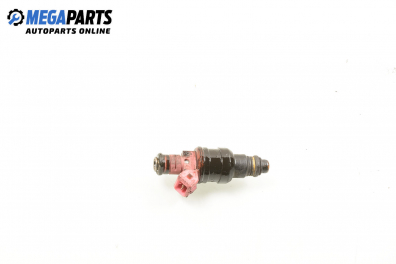 Gasoline fuel injector for Renault Clio II 1.2, 58 hp, hatchback, 3 doors, 1998