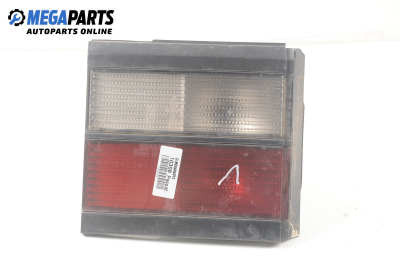 Inner tail light for Volkswagen Passat (B3) 2.0, 115 hp, station wagon, 1991, position: left