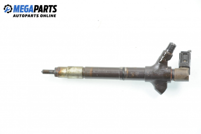 Diesel fuel injector for Toyota Avensis 2.2 D-4D, 150 hp, station wagon, 5 doors automatic, 2009