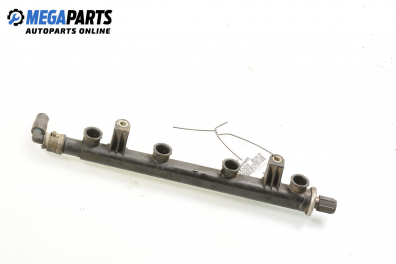 Fuel rail for Fiat Bravo 1.2 16V, 82 hp, hatchback, 3 doors, 2000