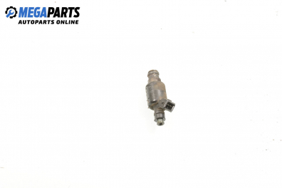 Gasoline fuel injector for Opel Astra F 1.6 16V, 100 hp, station wagon, 5 doors, 1997