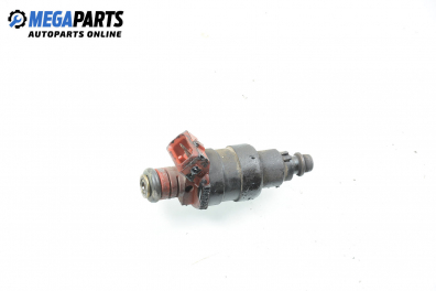 Gasoline fuel injector for Opel Vectra B 1.8 16V, 115 hp, sedan, 5 doors, 1997