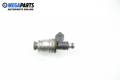 Gasoline fuel injector for Fiat Bravo 1.8 GT, 113 hp, hatchback, 3 doors, 1996