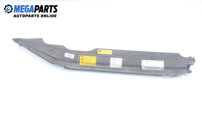 Verkleidung über radiator for Opel Vectra B 2.0 16V, 136 hp, combi, 5 türen, 1998