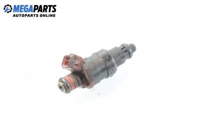 Benzineinspritzdüse for Opel Vectra B 2.0 16V, 136 hp, combi, 5 türen, 1997