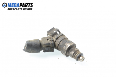 Gasoline fuel injector for Citroen Berlingo 1.4, 75 hp, passenger, 3 doors, 1997