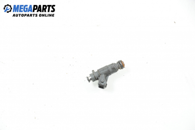 Gasoline fuel injector for Mercedes-Benz A-Class W168 1.4, 82 hp, hatchback, 5 doors, 1999