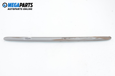 Material profilat portbagaj for Mercedes-Benz E-Class 210 (W/S) 2.0, 136 hp, sedan, 5 uși, 1995, position: din spate