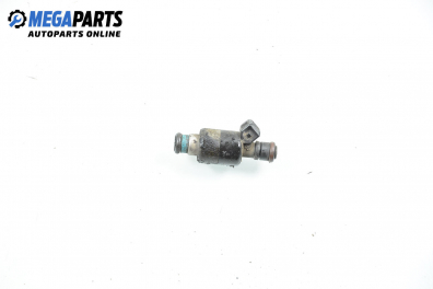 Gasoline fuel injector for Daewoo Lanos 1.5, 86 hp, sedan, 5 doors, 2000