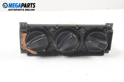 Panel heating for Volkswagen Passat (B4) 1.9 TDI, 90 hp, station wagon, 5 doors, 1994