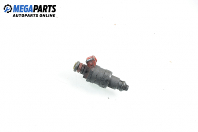 Gasoline fuel injector for Opel Vectra B 1.8 16V, 115 hp, sedan, 5 doors, 1997