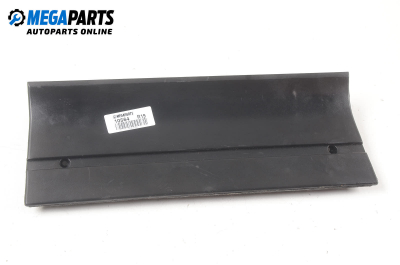 Plastic cover for Renault 19 1.9 D, 64 hp, sedan, 5 doors, 1990