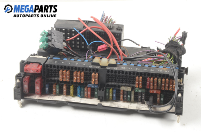 Fuse box for BMW 3 (E46) 3.0 xi, 231 hp, station wagon, 5 doors automatic, 2000