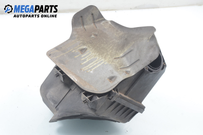 Carcasă filtru de aer for Volkswagen Passat (B5; B5.5) 1.8, 125 hp, sedan, 5 uși, 2000