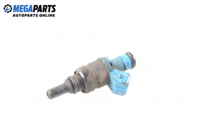 Gasoline fuel injector for Volkswagen Passat (B5; B5.5) 1.8, 125 hp, sedan, 5 doors, 2000