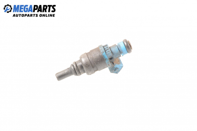 Gasoline fuel injector for Volkswagen Passat (B5; B5.5) 1.8, 125 hp, sedan, 5 doors, 2000