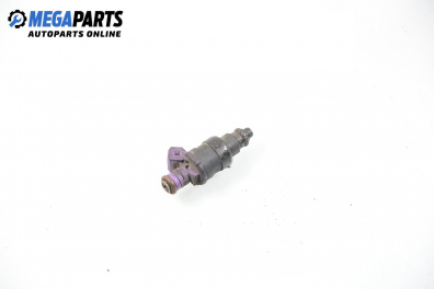 Gasoline fuel injector for Volvo S40/V40 2.0, 140 hp, station wagon, 5 doors, 1997