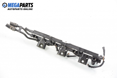 Fuel rail for Mazda 323 (BG) 1.8 16V, 103 hp, hatchback, 5 doors, 1992