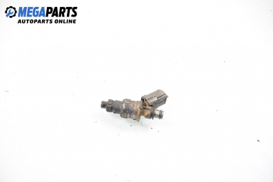 Gasoline fuel injector for Mazda 323 (BG) 1.8 16V, 103 hp, hatchback, 5 doors, 1992