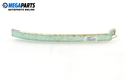 Material profilat far, inferior for Toyota RAV4 (XA10) 2.0 4WD, 129 hp, suv, 5 uși, 1997, position: dreapta