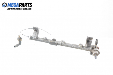 Fuel rail for Ford Focus I 1.6 16V, 100 hp, hatchback, 5 doors, 1999