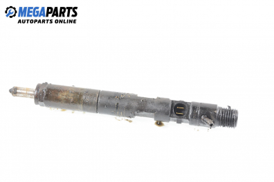 Diesel fuel injector for Renault Clio II 1.5 dCi, 65 hp, sedan, 5 doors, 2004