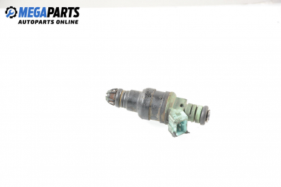 Gasoline fuel injector for BMW 3 (E36) 2.0, 150 hp, sedan, 5 doors, 1996