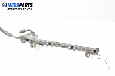 Fuel rail for Mitsubishi Galant VIII 2.0, 136 hp, station wagon, 5 doors, 1997