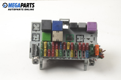 Fuse box for Opel Astra F 1.6 16V, 100 hp, station wagon, 5 doors, 1997