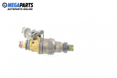 Gasoline fuel injector for Mitsubishi Space Runner 1.8, 122 hp, minivan, 5 doors, 1995