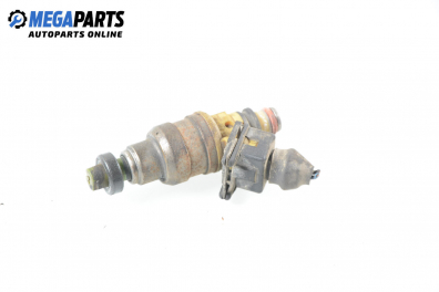 Gasoline fuel injector for Mitsubishi Space Runner 1.8, 122 hp, minivan, 5 doors, 1995