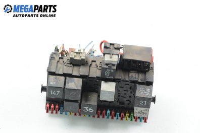 Fuse box for Volkswagen Polo (6N/6N2) 1.6, 75 hp, hatchback, 5 doors, 1995