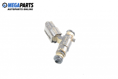 Gasoline fuel injector for Hyundai Elantra 2.0, 141 hp, sedan, 5 doors, 2003