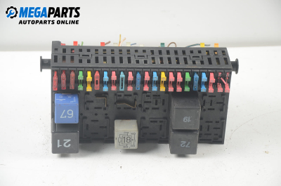 Fuse box for Volkswagen Golf III 1.4, 60 hp, hatchback, 3 doors, 1991